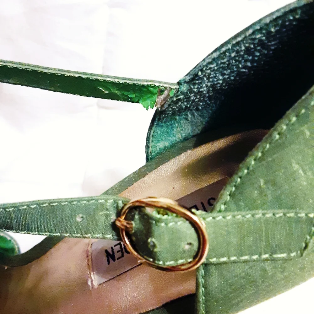 Steve Madden Ruffle Wedge Platforms - Picture 15 of 16